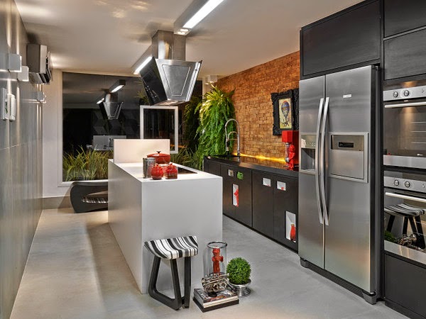 Torre para Geladeira em Sinop, MT