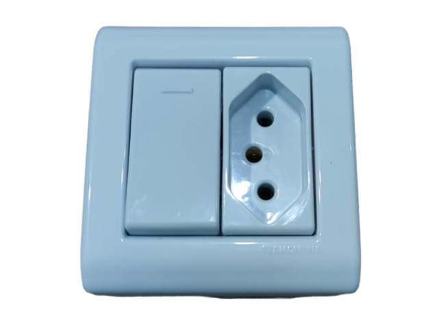 CX C/ INTER.SIMPLES+TOMADA 10A/250V