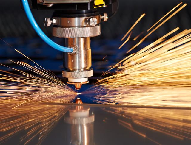 Serviços de Corte e Dobra de Chapas, Corte Plasma até 38mm em Sorriso