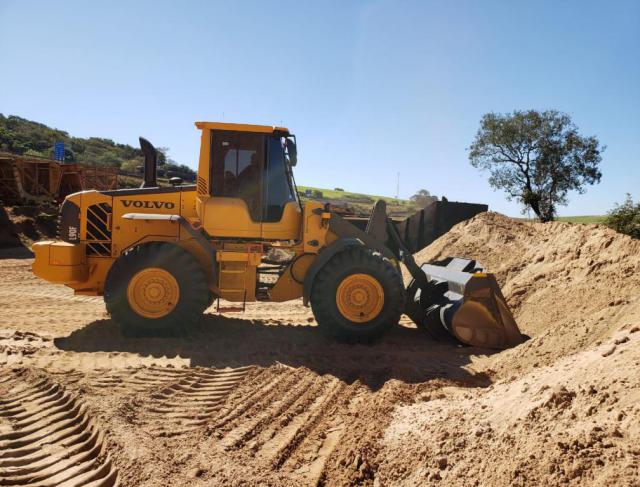Porto de Areia e Cascalho